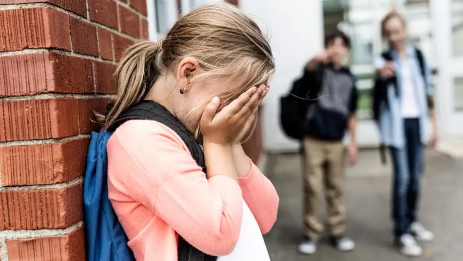 Imagen de una niña llorando